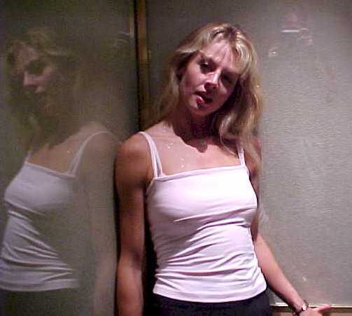 gal/Elles posent encore/request_010.jpg